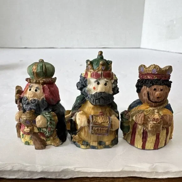 GIFTCO Vintage Holy Nativity Miniatures 11 Piece Set Polystone- Excellent In Box - Picture 4 of 11